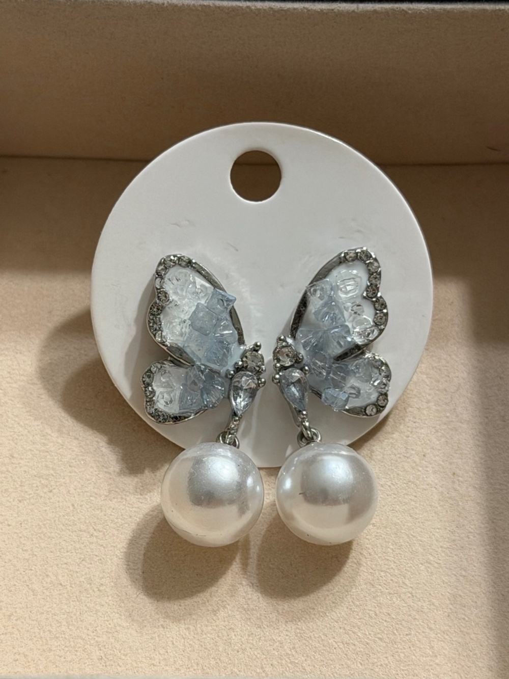 Vintage Silvery Light Blue Crystal Butterfly Iris Flower Faux Pearl Drop Earring
